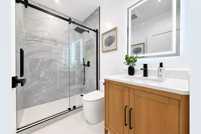 715 Lakeview Ave, San Francisco, CA 94112 - Photo 29