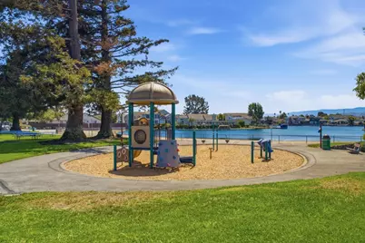 798 Widgeon St, Foster City, CA 94404 - Photo 79