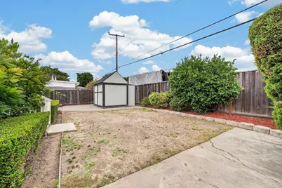 2433 Homewood Dr, San Jose, CA 95128 - Photo 31