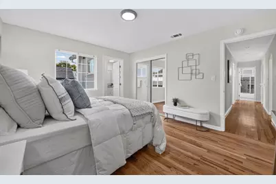 2433 Homewood Dr, San Jose, CA 95128 - Photo 15