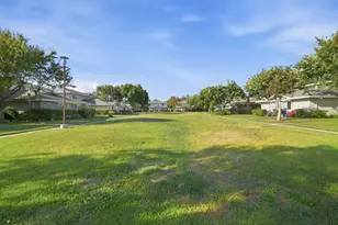 5497 Spinnaker Wwy 2, San Jose, CA 95123 - Photo 23