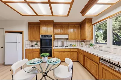 2 Irving Ave, Atherton, CA 94027 - Photo 25