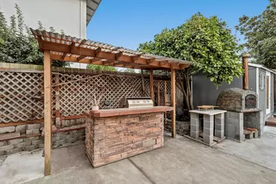 577 Maple Ave, San Bruno, CA 94066 - Photo 47