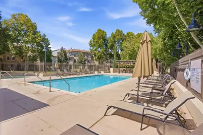 221 Dali Ave, Mountain View, CA 94041 - Photo 35