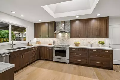 543 Shirlynn Ct, Los Altos, CA 94022 - Photo 9