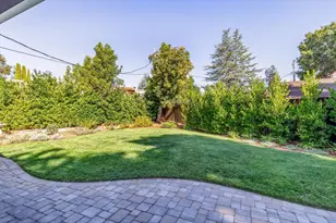 543 Shirlynn Ct, Los Altos, CA 94022 - Photo 29