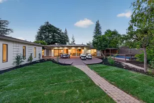 1215 Eva Ave, Los Altos, CA 94024 - Photo 25