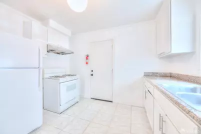6029 Macarthur Blvd, Oakland, CA 94605 - Photo 29
