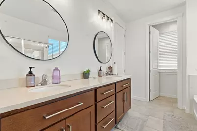 1250 Marille Ln, Hollister, CA 95023 - Photo 25
