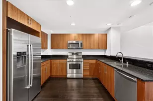 88 E San Fernando St 307, San Jose, CA 95113 - Photo 9