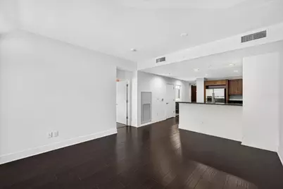 88 E San Fernando St 307, San Jose, CA 95113 - Photo 17