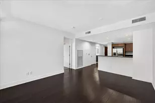 88 E San Fernando St 307, San Jose, CA 95113 - Photo 17