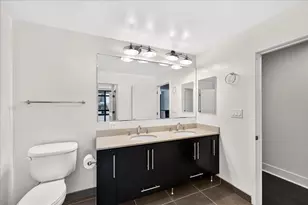88 E San Fernando St 307, San Jose, CA 95113 - Photo 27