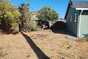 1181 Coad Ct, Pittsburg, CA 94565 - Photo 19