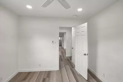 557 Scott Blvd, Santa Clara, CA 95050 - Photo 17