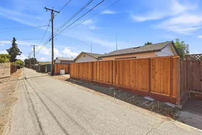 7380 Carmel St, Gilroy, CA 95020 - Photo 31