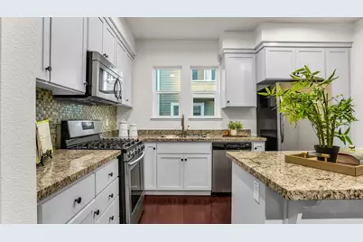 1903 Cambridge Dr, Mountain View, CA 94043 - Photo 17