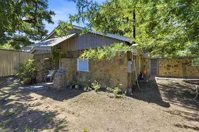 10095 Monterey Rd, Gilroy, CA 95020 - Photo 11