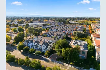 320 Circuit Way, Mountain View, CA 94043 - Photo 41