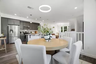 320 Circuit Wy, Mountain View, CA 94043 - Photo 13