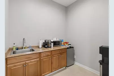 937 Bransten Rd, San Carlos, CA 94070 - Photo 23