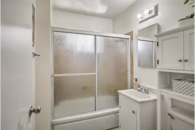 138-140 Berkshire Ave, Redwood City, CA 94063 - Photo 11