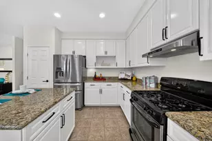 2747 Corde Terra Cir, San Jose, CA 95111 - Photo 11