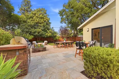 619 Bay Rd, Menlo Park, CA 94025 - Photo 51