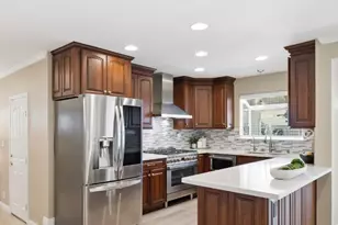 32333 Jacklynn Dr, Union City, CA 94587 - Photo 9