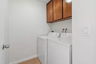 964 La Barbera Dr, San Jose, CA 95126 - Photo 17