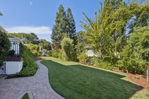 10905 Miramonte Rd, Cupertino, CA 95014 - Photo 31