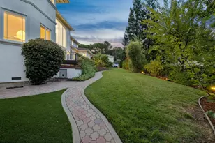 10905 Miramonte Rd, Cupertino, CA 95014 - Photo 39