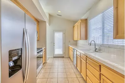 1037 Twin Creeks Dr, Salinas, CA 93905 - Photo 13