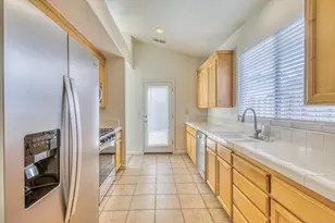 1037 Twin Creeks Dr, Salinas, CA 93905 - Photo 13