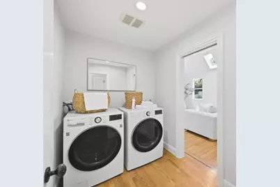 1618 Fairway Dr, Belmont, CA 94002 - Photo 19