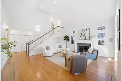 1618 Fairway Dr, Belmont, CA 94002 - Photo 1