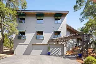 30 Minoca Rd, Portola Valley, CA 94028 - Photo 1