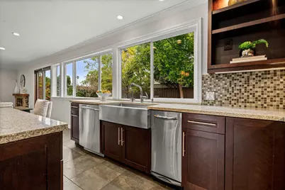 361 Bramble Ct, Foster City, CA 94404 - Photo 13