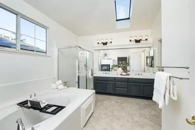 901 Governors Bay Dl, Redwood Shores, CA 94065 - Photo 17