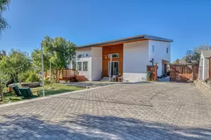1220 Mulberry St, Hollister, CA 95023 - Photo 5