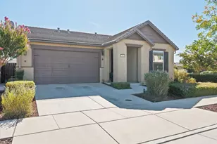 681 Segovia Dr, Hollister, CA 95023 - Photo 1