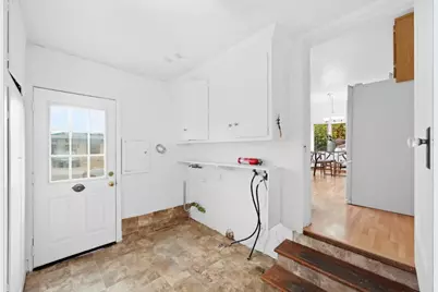 2425 Alameda De Las Pulgas, San Mateo, CA 94403 - Photo 23