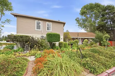 2425 Alameda De Las Pulgas, San Mateo, CA 94403 - Photo 25