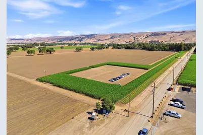 225 Laguna Ave, Morgan Hill, CA 95037 - Photo 5