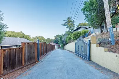 1239 Talbryn Dr, Belmont, CA 94002 - Photo 59