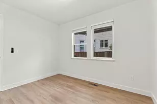 66 Fox Ave, San Jose, CA 95110 - Photo 17
