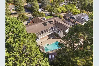 1345 Lakeview Dr, Hillsborough, CA 94010 - Photo 59