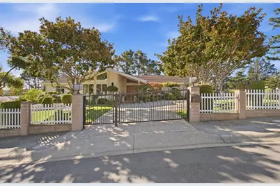1345 Lakeview Dr, Hillsborough, CA 94010 - Photo 7