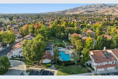 2118 Cuesta Dr, Milpitas, CA 95035 - Photo 97