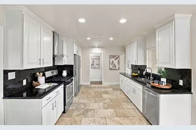 242 Laumer Ave, San Jose, CA 95127 - Photo 11